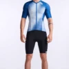 2XU Aero Tri Top Korte Mouw Wit/blauw Heren -Sportwetsuit Winkel 2xu aero tri sleeved top mt6662a suf wht