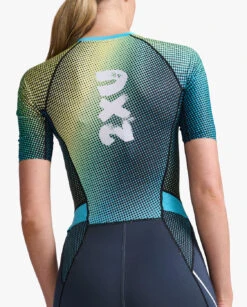 2XU Aero Trisuit Korte Mouw Blauw/groen Dames -Sportwetsuit Winkel 2xu trisuit aero sleeved wt6431d idk wht 024