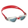 Aqua Sphere Kayenne Donkere Lens Zwembril Rood/wit 2 Aqua Sphere Kayenne Donkere Lens Zwembril Rood/wit -Sportwetsuit Winkel aqua sphere zwembril ep3141006ld kayenne grey red ld 03