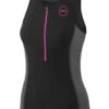 Zone3 Aquaflo Plus Mouwloos Tri Top Zwart Dames 1 Zone3 Aquaflo Plus Mouwloos Tri Top Zwart Dames -Sportwetsuit Winkel aquaflo top wmns black front 01