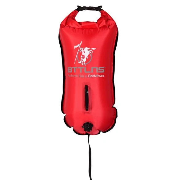 BTTLNS Saferswimmer Zwemboei 28 Liter Poseidon 1.0 Rood 9 BTTLNS Saferswimmer Zwemboei 28 Liter Poseidon 1.0 Rood - Image 7