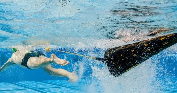 Finis Drag + Fly Verstelbare Zwem Parachute 4 Finis Drag + Fly Verstelbare Zwem Parachute - Image 2