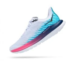 Hoka One One Hoka Mach 5 Hardloopschoenen Wit/blauw Heren 8 Hoka One One Hoka Mach 5 Hardloopschoenen Wit/blauw Heren -Sportwetsuit Winkel hoka mach 5 1127893 wsbb 002