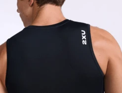 2XU Core Tri Singlet Mouwloos Zwart Heren 13 2XU Core Tri Singlet Mouwloos Zwart Heren -Sportwetsuit Winkel mt6438a blk wht 026