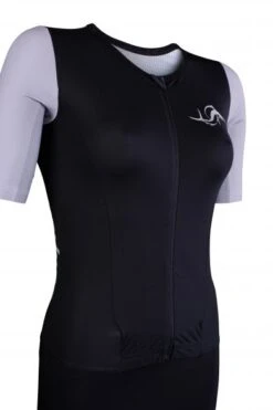 Sailfish Aerosuit Perform Trisuit Korte Mouw Zwart Dames 15 Sailfish Aerosuit Perform Trisuit Korte Mouw Zwart Dames -Sportwetsuit Winkel sailfish trisuits dames aerosuit perform black 03