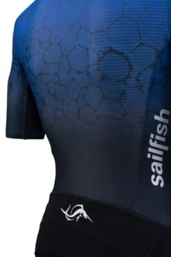 Sailfish Aerosuit Perform Trisuit Korte Mouw Blauw Heren -Sportwetsuit Winkel sailfish trisuits heren aerosuit perform blue 04