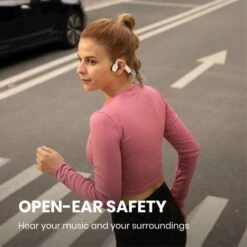 Shokz OpenMove Hoofdtelefoon Wit -Sportwetsuit Winkel shokz koptelefoon openmove s661wt 12